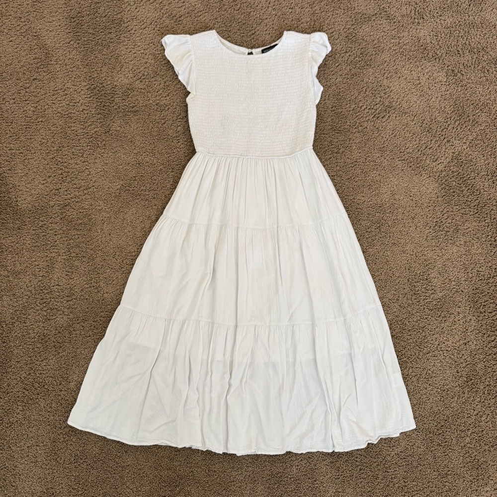 Merokeety White Tiered Midi Dress Smocked Bodice Flutter Sleeve Medium - Picture 3 of 6